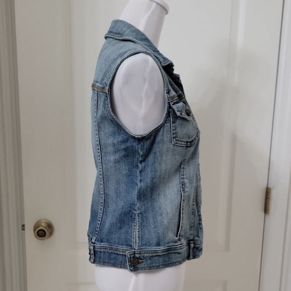 RARE Vintage MaxAzria Size XXS Denim Sleeveless Vest, Gently Used Condition - Picture 4 of 11